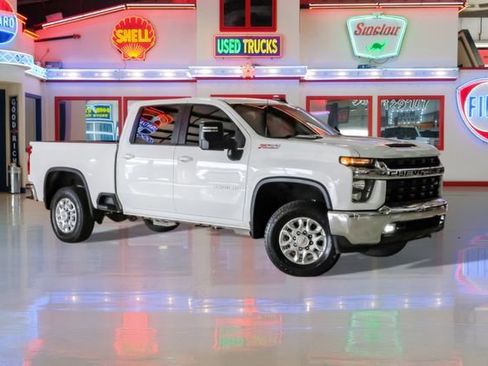 Used 2023 Chevrolet Silverado 2500 LT w/ Convenience Package image 1