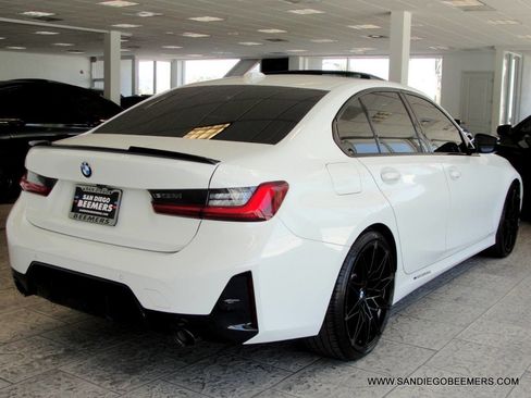 Used 2023 BMW 330i Sedan w/ M Sport Package RWD image 46