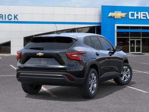 New 2026 Chevrolet Trax LS FWD image 6