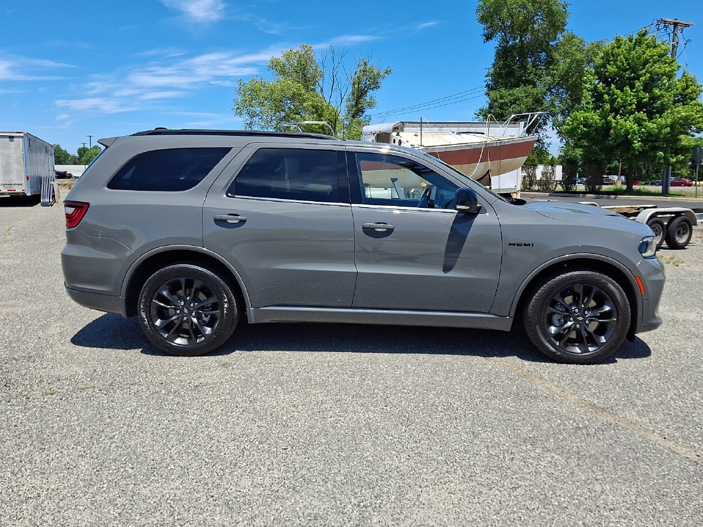 Used 2023 Dodge Durango R/T AWD/4WD image 13