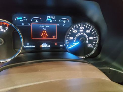 Used 2019 Ford F150 King Ranch w/ Equipment Group 601A Luxury AWD/4WD image 20