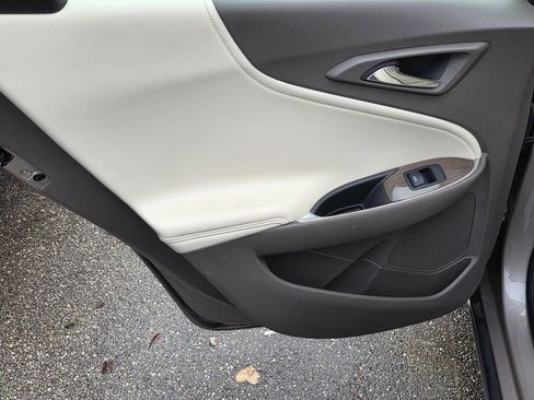 Used 2024 Chevrolet Malibu LT image 31