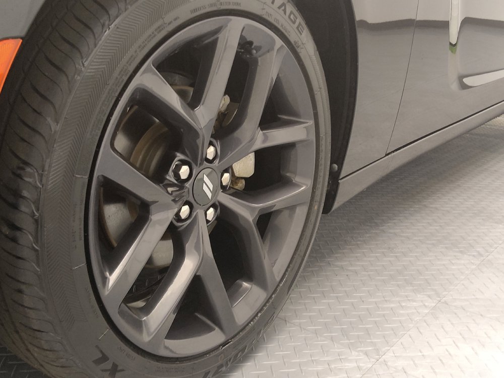 Used 2021 Dodge Charger SXT w/ Blacktop Package RWD image 31