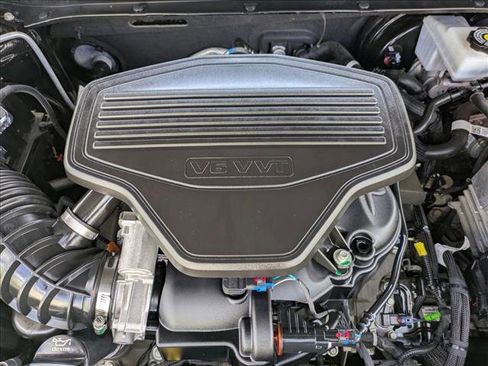 Used 2024 Chevrolet Blazer RS w/ Enhanced Convenience Package FWD image 21