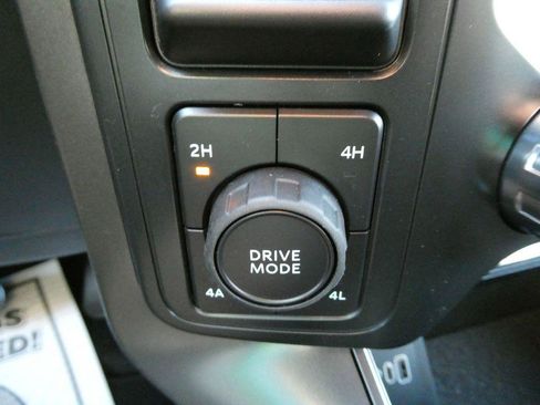 New 2026 Ford F150 Lariat AWD/4WD image 27