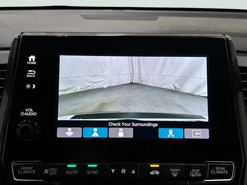 Used 2023 Honda Odyssey Touring image 21