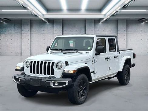Used 2022 Jeep Gladiator Sport AWD/4WD image 23