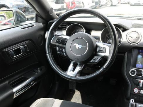 Used 2019 Ford Mustang GT w/ GT Performance Package RWD image 22