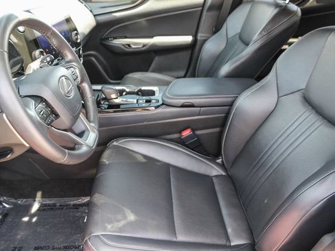 Certified 2024 Lexus NX 250 FWD image 18