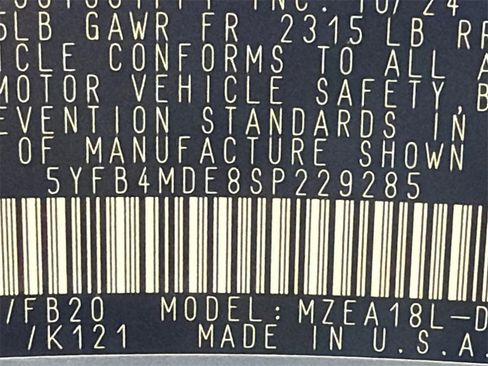 Used 2025 Toyota Corolla LE image 31