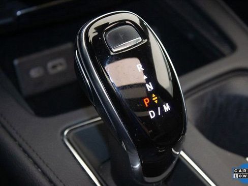 Certified 2023 Cadillac XT4 Sport image 31