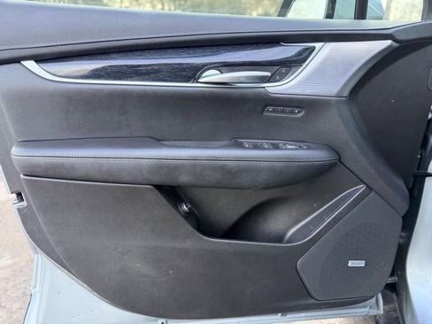 Used 2023 Cadillac XT5 Premium Luxury image 20