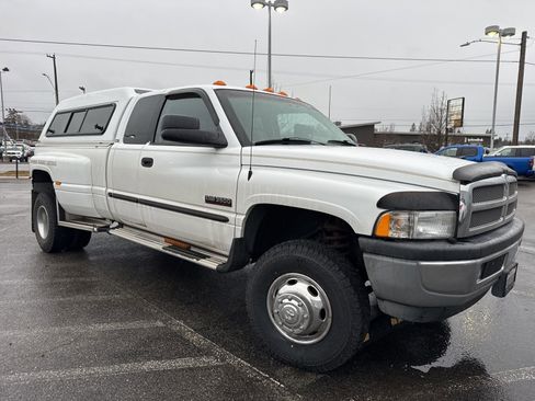 Used 2001 Dodge Ram 3500 Truck SLT image 3