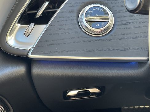 New 2026 Mercedes-Benz E 450 4MATIC All-Terrain Wagon image 23