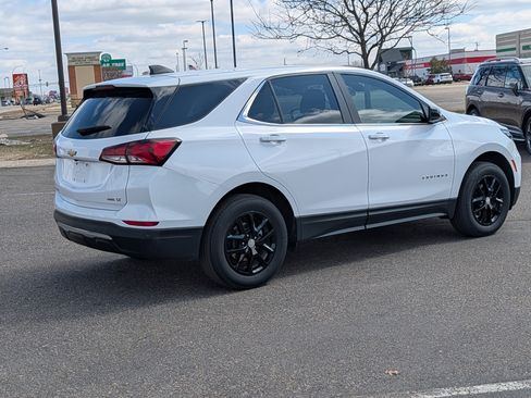 Used 2024 Chevrolet Equinox LT image 5