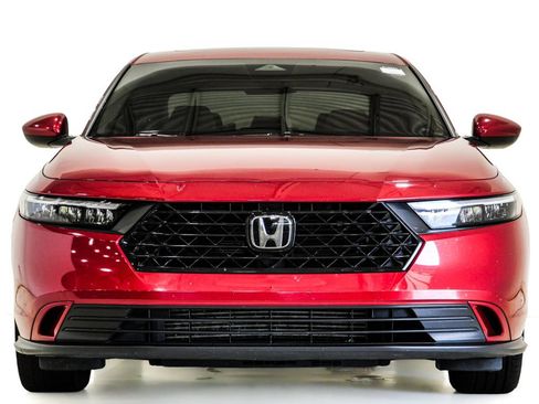Used 2023 Honda Accord EX image 2