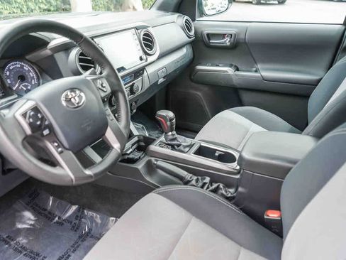 Used 2023 Toyota Tacoma TRD Off-Road AWD/4WD image 23