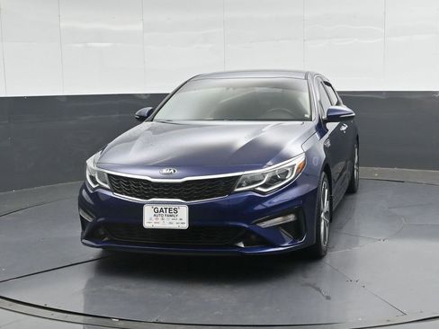 Used 2019 Kia Optima S image 6