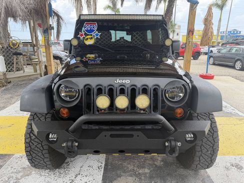 Used 2013 Jeep Wrangler Unlimited Sport AWD/4WD image 2