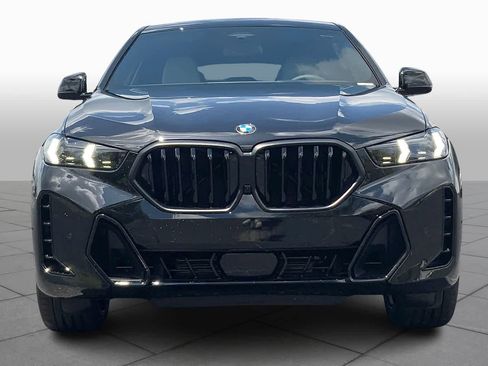 New 2026 BMW X6 xDrive40i image 3