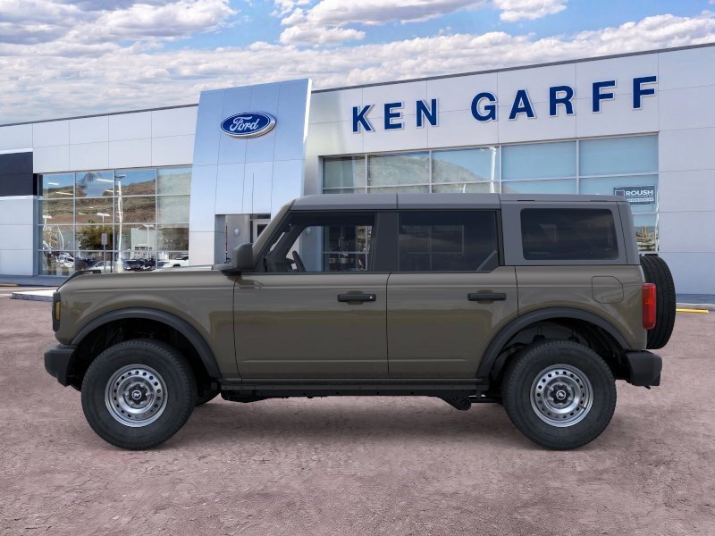 New 2026 Ford Bronco 4-Door AWD/4WD image 3