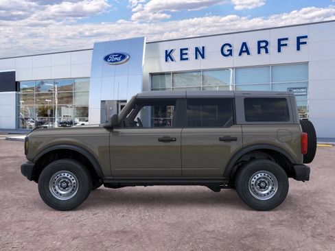 New 2026 Ford Bronco 4-Door AWD/4WD image 3