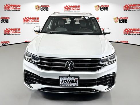 Used 2024 Volkswagen Tiguan SEL R-Line AWD/4WD image 12
