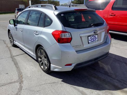 Used 2012 Subaru Impreza 2.0i Sport Premium image 12