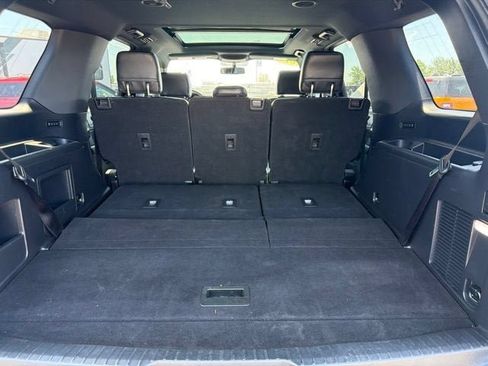 Used 2019 Ford Expedition XLT AWD/4WD image 12