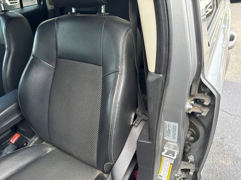 Used 2017 Jeep Patriot Sport w/ Power Value Group FWD image 5
