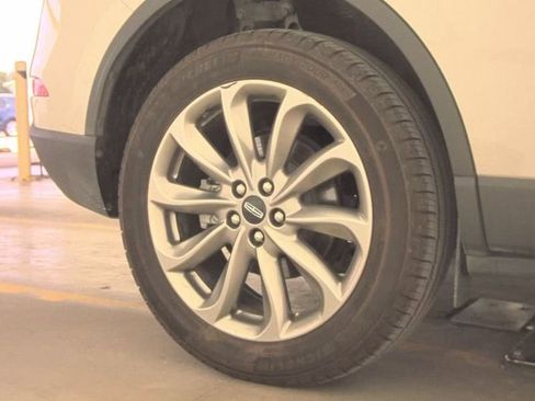 Used 2020 Lincoln Corsair AWD w/ Premium Package image 14
