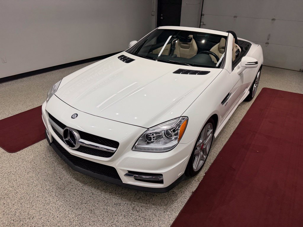 Used 2016 Mercedes-Benz SLK 350 image 5