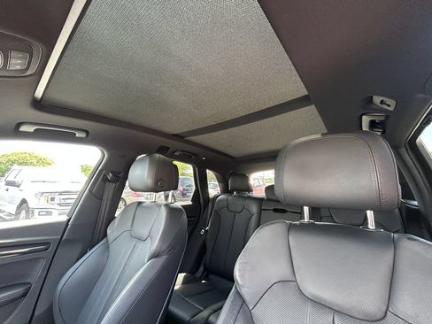 Used 2018 Audi SQ5 Premium Plus w/ S Sport Package AWD/4WD image 30