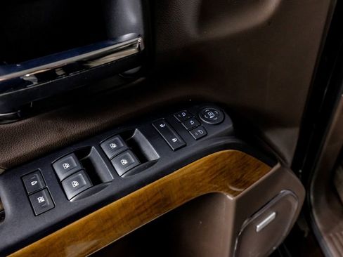 Used 2019 Chevrolet Silverado 2500 LTZ w/ Duramax Plus Package image 34