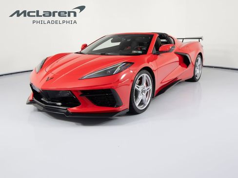 Used 2021 Chevrolet Corvette Stingray Preferred Cpe w/ Engine Appearance Package RWD image 8