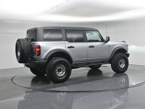 Used 2023 Ford Bronco Black Diamond AWD/4WD image 26