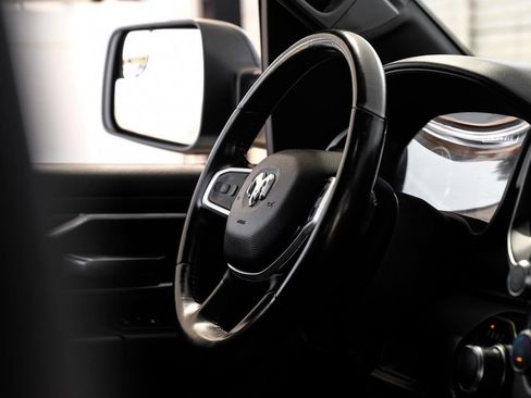 Used 2022 RAM 1500 Lone Star image 11