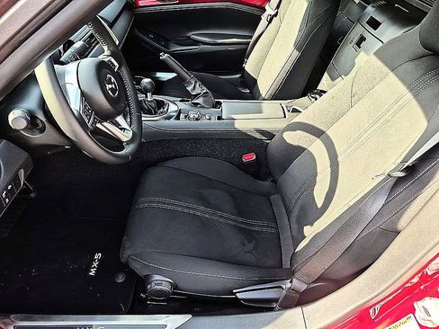 New 2026 MAZDA MX-5 Miata Club w/ Interior Package RWD image 15