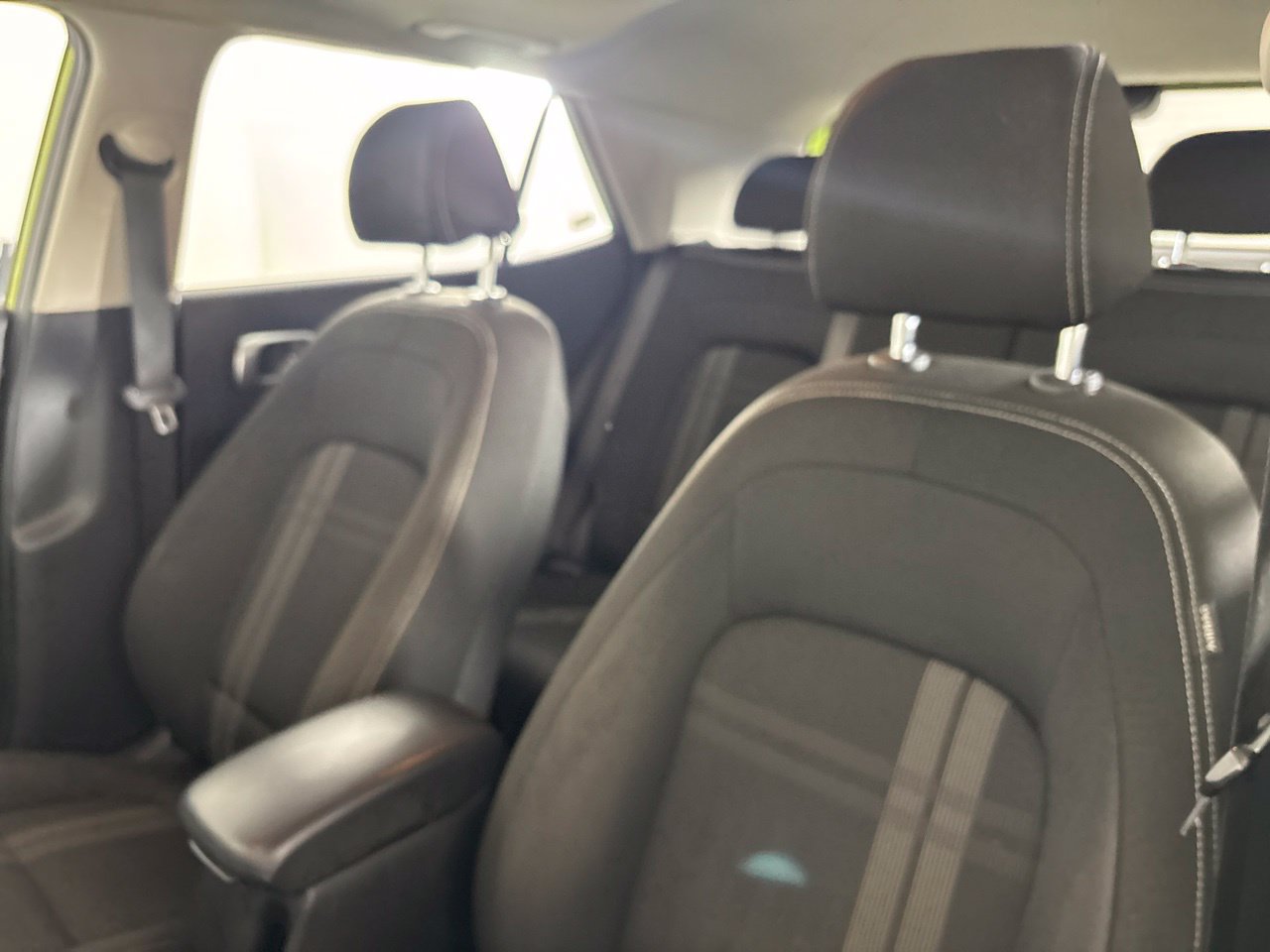 Used 2023 Hyundai Venue SEL FWD image 10