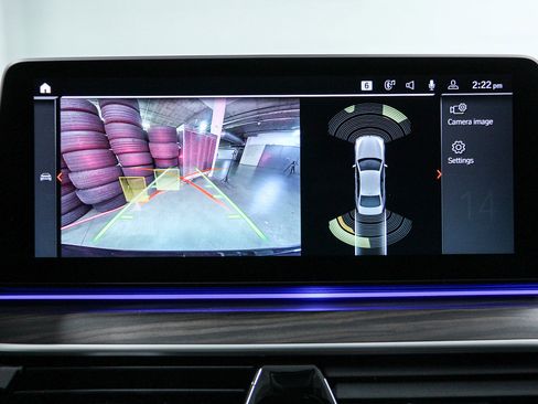 Used 2023 BMW 540i w/ M Sport Package image 23