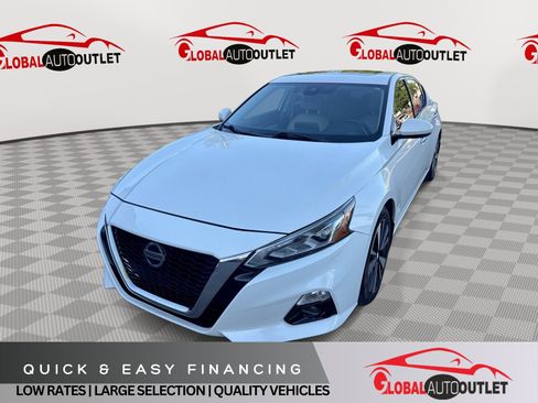 Used 2020 Nissan Altima 2.5 SL FWD image 1