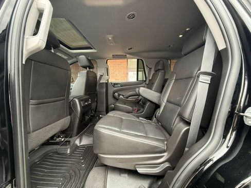 Used 2019 GMC Yukon SLT AWD/4WD image 12
