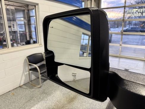 Used 2022 Chevrolet Silverado 3500 High Country w/ Snow Plow Prep/Camper Package image 26