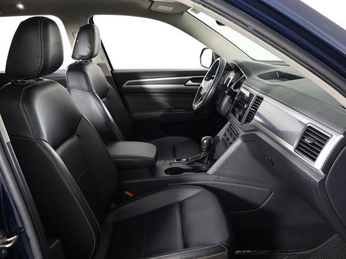 Used 2021 Volkswagen Atlas SE image 18