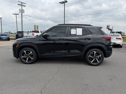 Used 2022 Chevrolet TrailBlazer RS FWD image 4