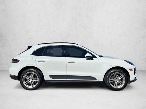 Used 2020 Porsche Macan AWD/4WD image 4