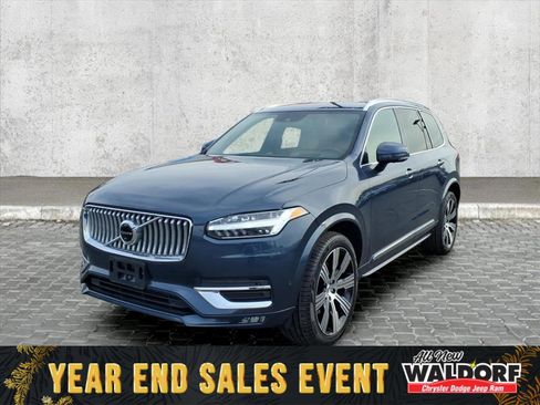 Used 2021 Volvo XC90 T6 Inscription w/ Lounge Package image 5