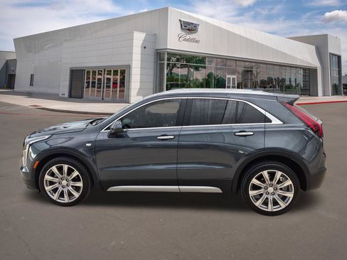Used 2020 Cadillac XT4 Premium Luxury w/ Cold Weather Package FWD image 3