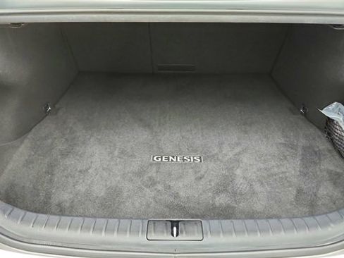 Used 2023 Genesis G70 2.0T w/ Sport Prestige Package image 15