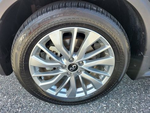 Used 2024 INFINITI QX50 Luxe image 17